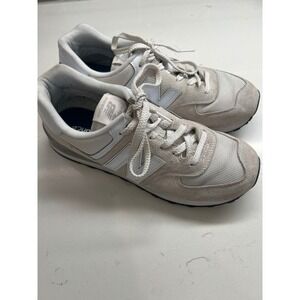 New Balance 574 Classic Sneakers Unisex  WL574EVW Beige/White  11 W/ 9.5 M